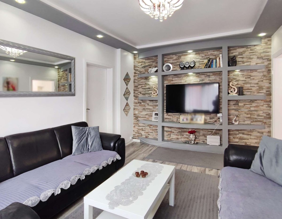 Wohnzimmer 2 Woh. links