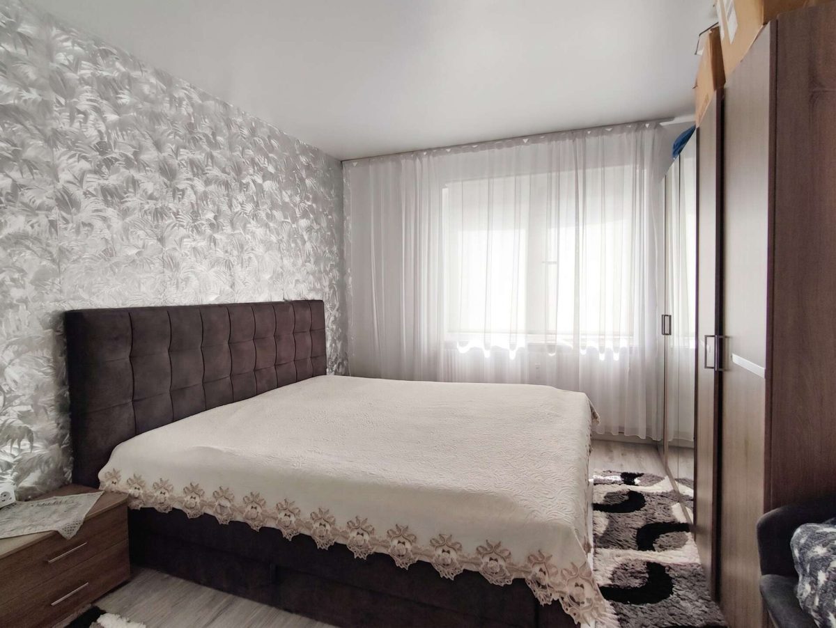 Schlafzimmer Woh. links