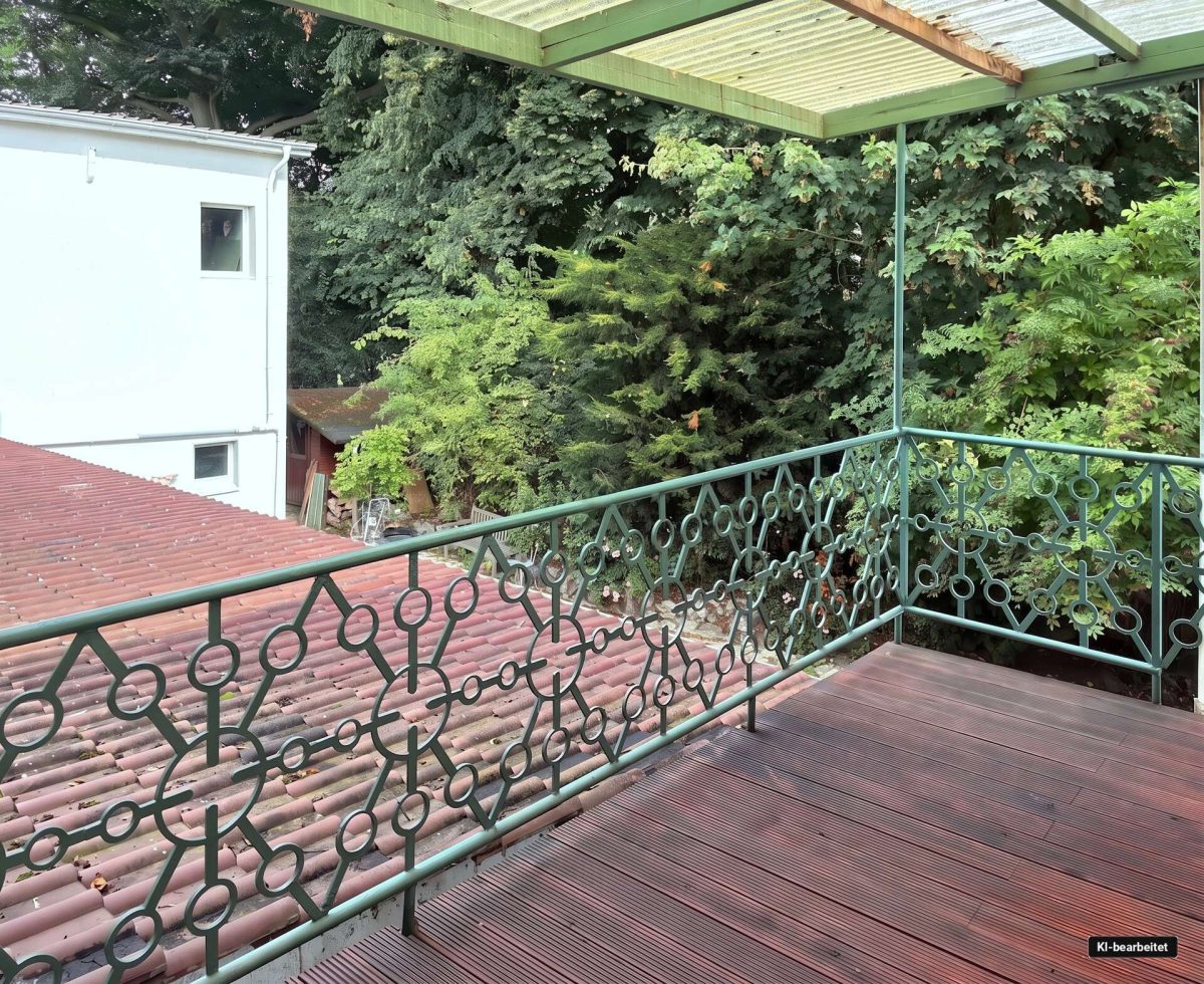 Balkon OG